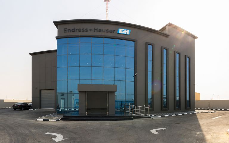 Endress + Hauser Hat Drei Millionen Euro Investiert :: Econo - Das ...